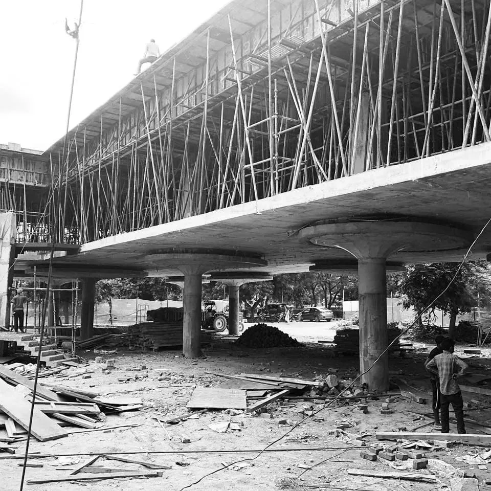 PERAMEDICAL HOSPITAL NEW — image 1
