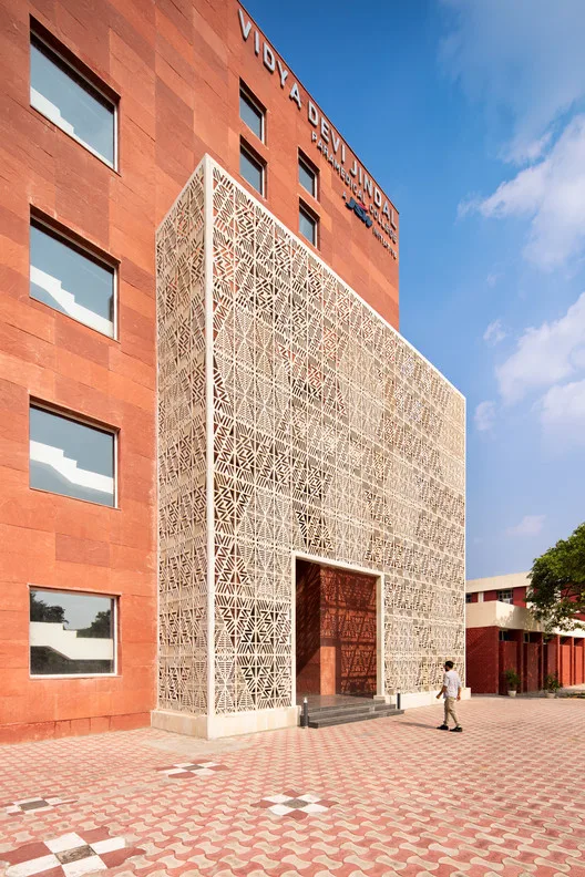 PERAMEDICAL HOSPITAL NEW — image 5
