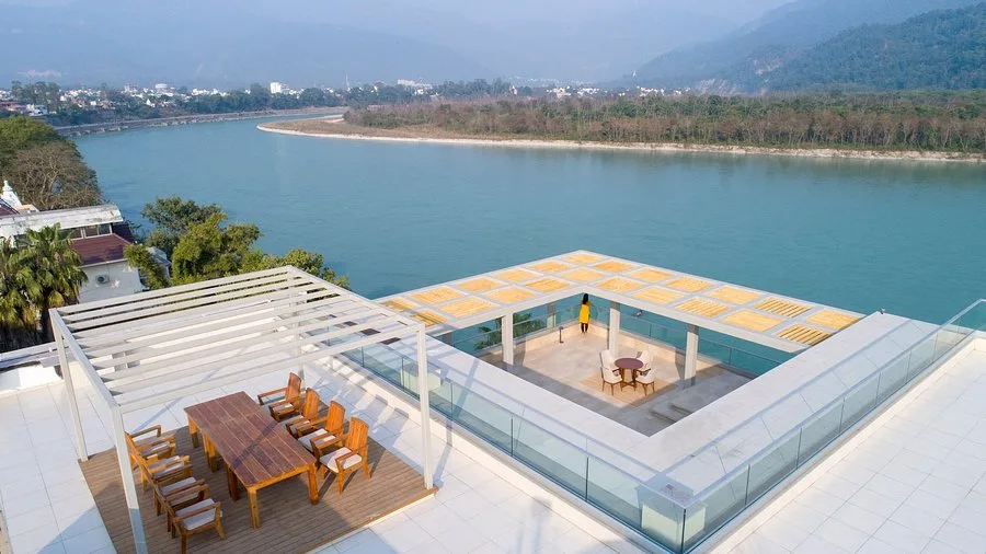 YOGA RETREAT — image 6